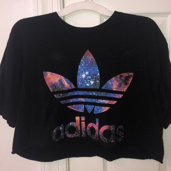 adidas Tops - Adidas “self-cropped” shirt
